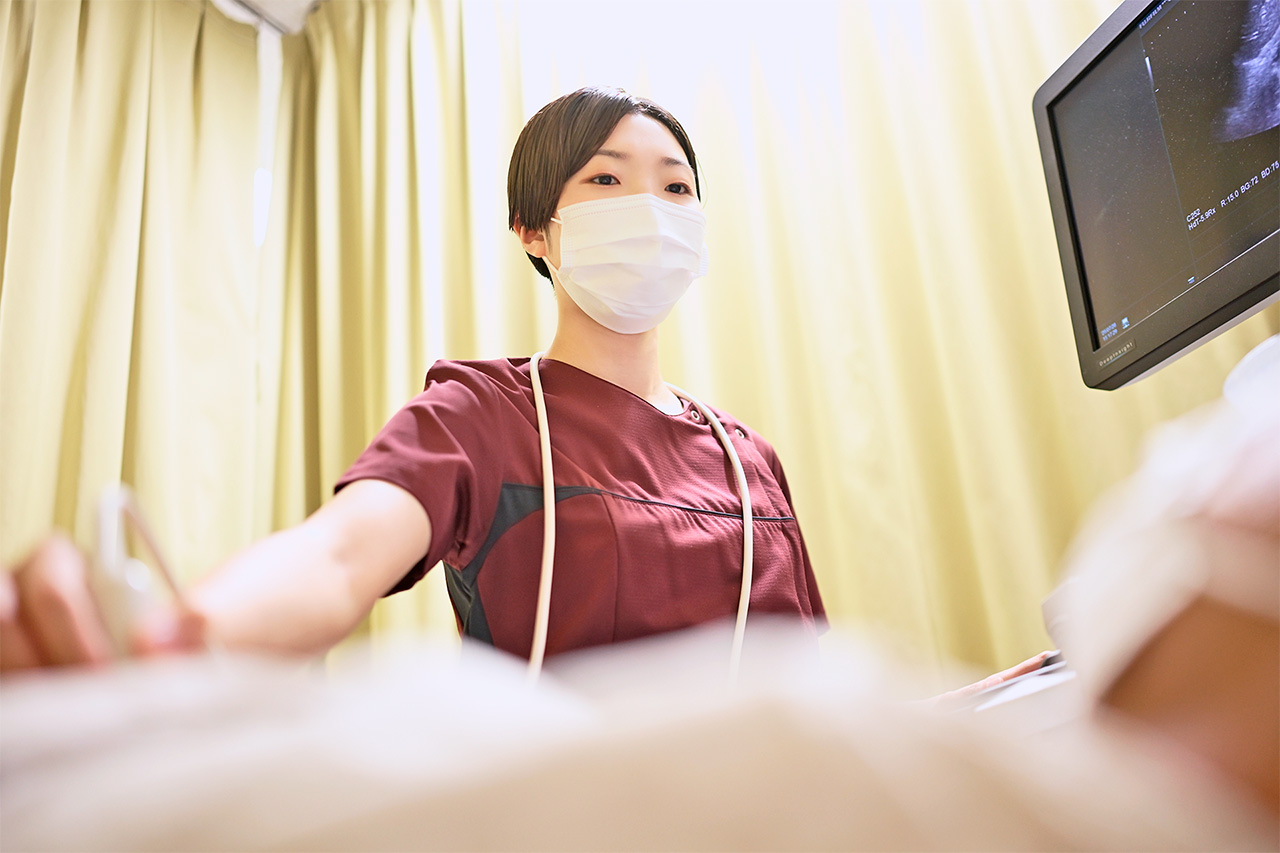 臨床検査技師による腹部エコー