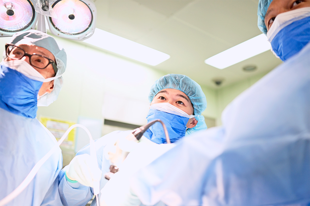 整形外科手術風景