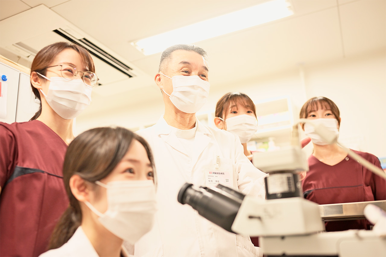 病理診断科 ミーティング風景