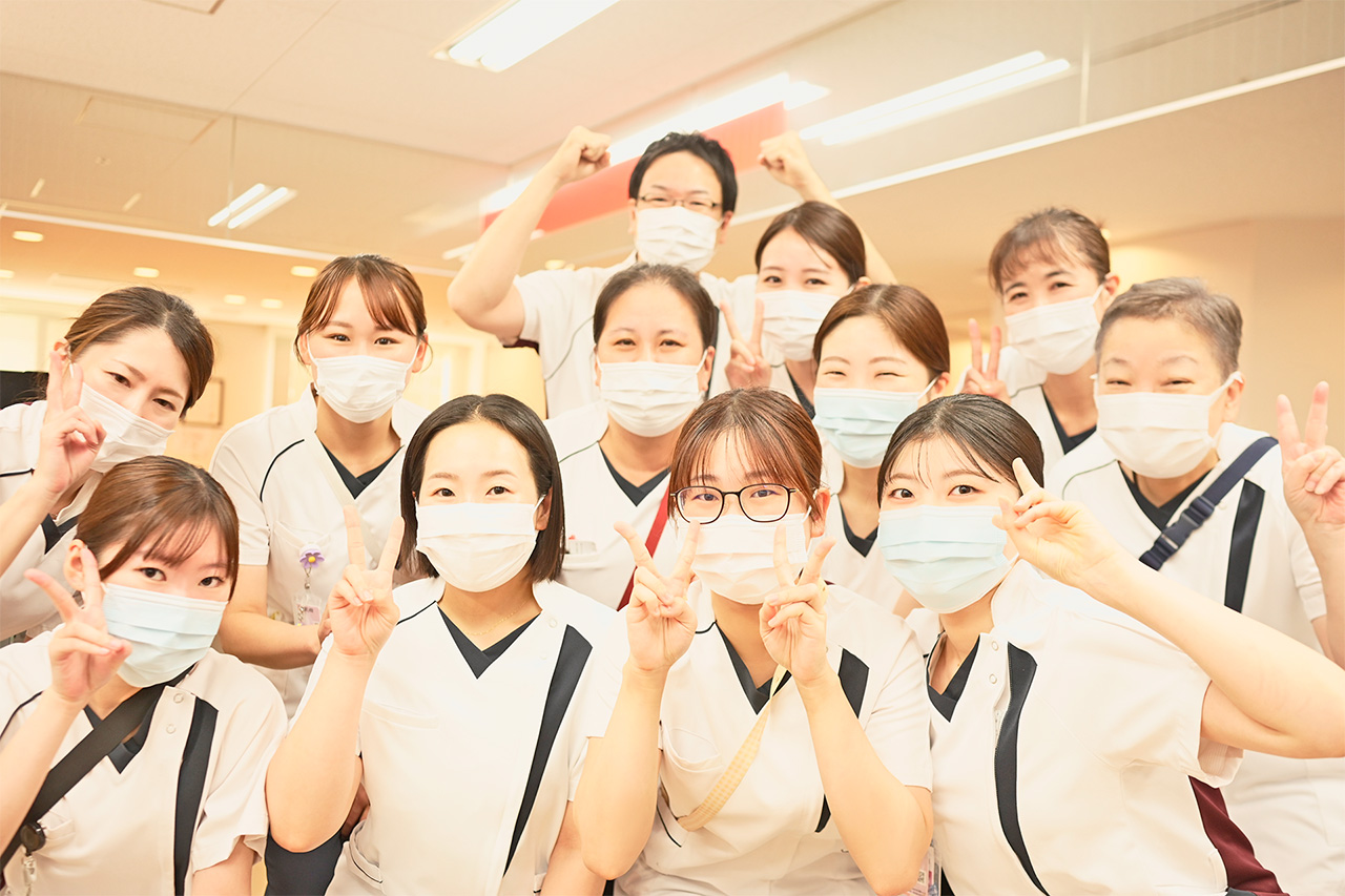 8階病棟 集合写真